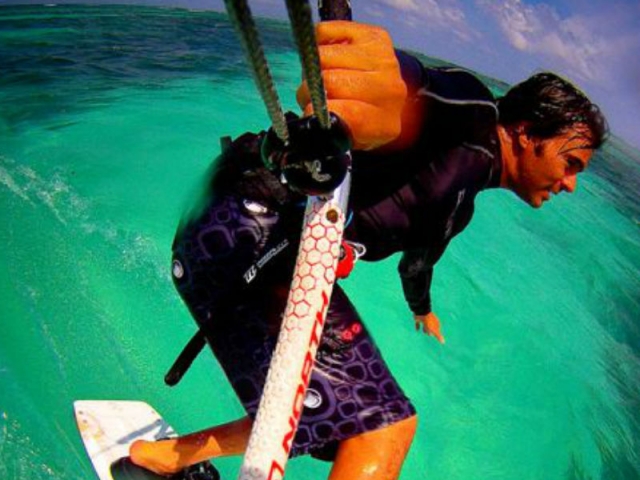  Kitesurfing adventure